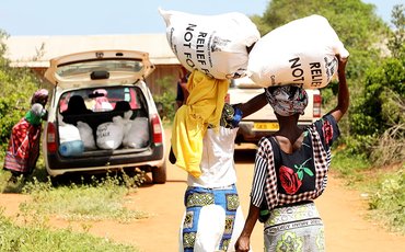 OSCAR WANJE DISTRIBUTES GOVERNMENT RELIEF FOOD TO GANDA WARD RESIDENTS